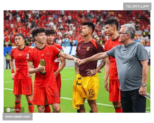 中国足球抓住机遇,斩获宝贵积分! 中国足球抓住机遇,斩获宝贵积分!