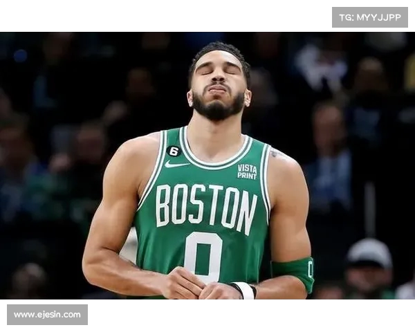 绿军名宿:塔图姆体能成卫冕最大隐患,刚打完总决赛又征战奥运会 绿军名宿:塔图姆体能成卫冕最大隐患,刚打完总决赛又征战奥运会