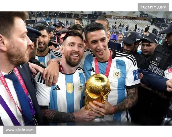 迪马利亚告别国家队，感慨生活远超期待：与梅西合照见证辉煌时刻