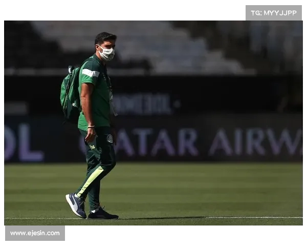 南美解放者杯圣保罗新帅首秀告捷战术变革见效 南美解放者杯圣保罗新帅首秀告捷战术变革见效