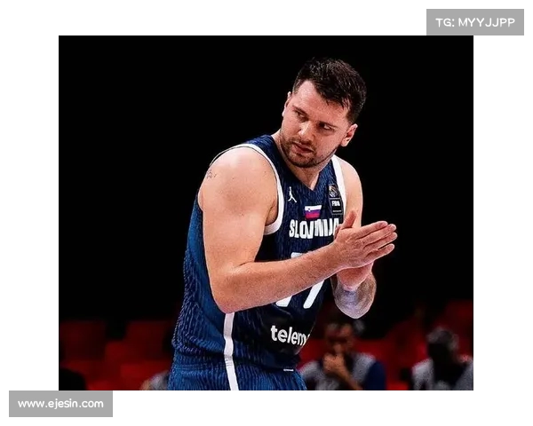 东契奇外线失准,半场仍助球队领跑,今天有帮手助攻表现亮眼(东契奇出战成疑) 东契奇外线失准,半场仍助球队领跑,今天有帮手助攻表现亮眼(东契奇出战成疑)