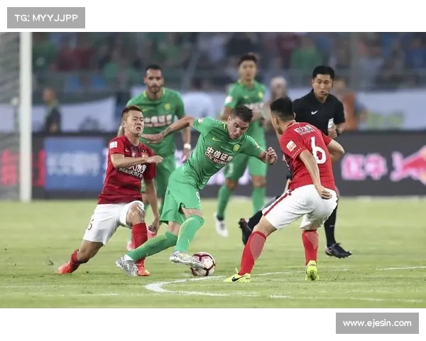 中超联赛精彩纷呈,恒大与上港激战正酣 中超联赛精彩纷呈,恒大与上港激战正酣