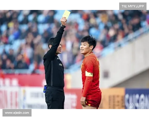 争议判罚引发热议!韩国裁判吹莫兰德违体,杨鸣无奈摊手回应 争议判罚引发热议!韩国裁判吹莫兰德违体,杨鸣无奈摊手回应