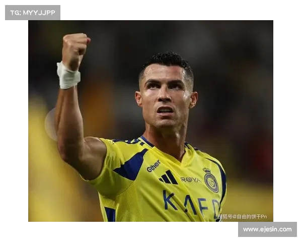 前队友直言C罗应退役,欧洲杯失利后仍显轻松举动遭批(c罗告别本届欧洲杯) 前队友直言C罗应退役,欧洲杯失利后仍显轻松举动遭批(c罗告别本届欧洲杯)